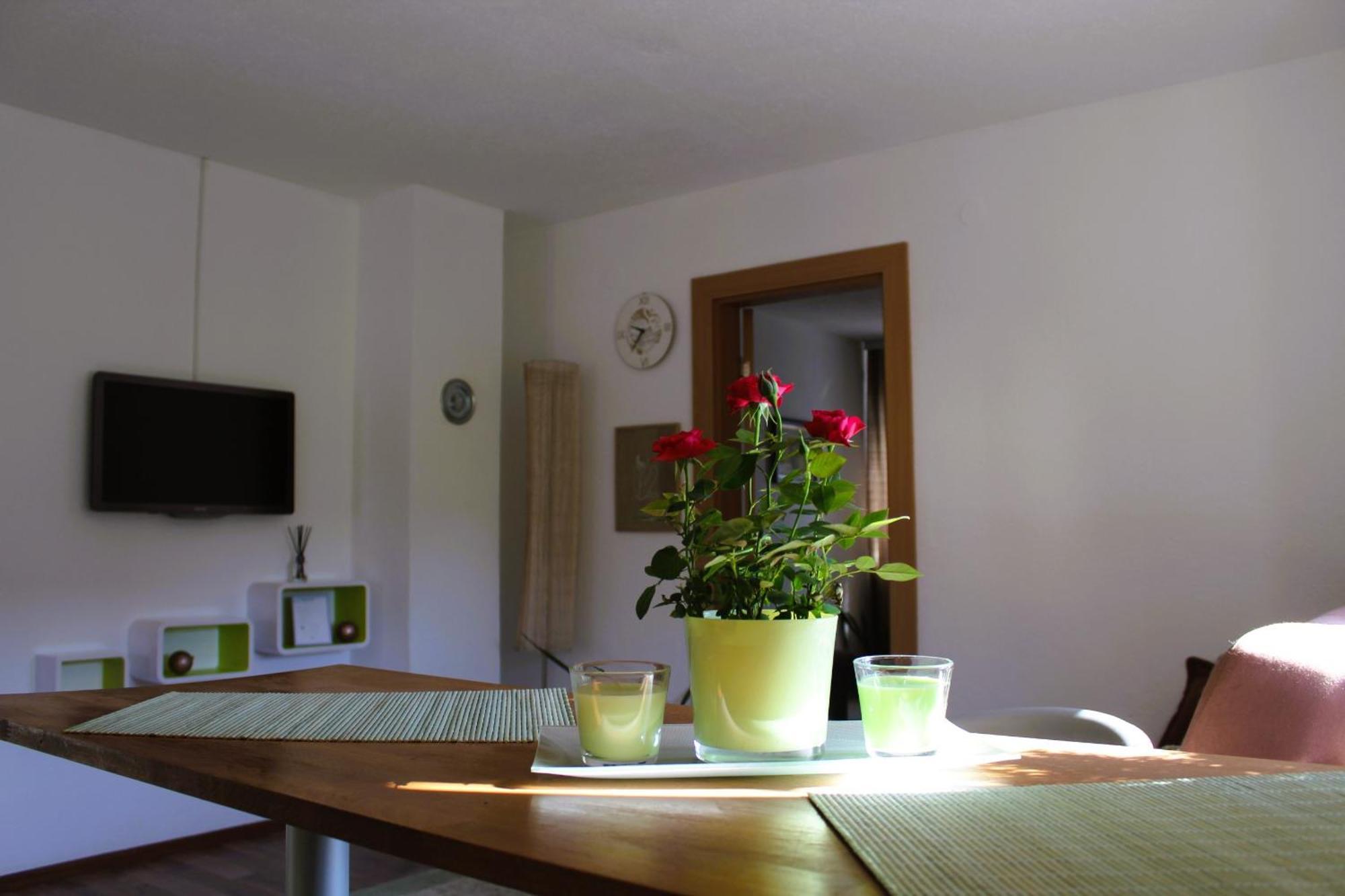 Svila Apartmani Біхач Екстер'єр фото